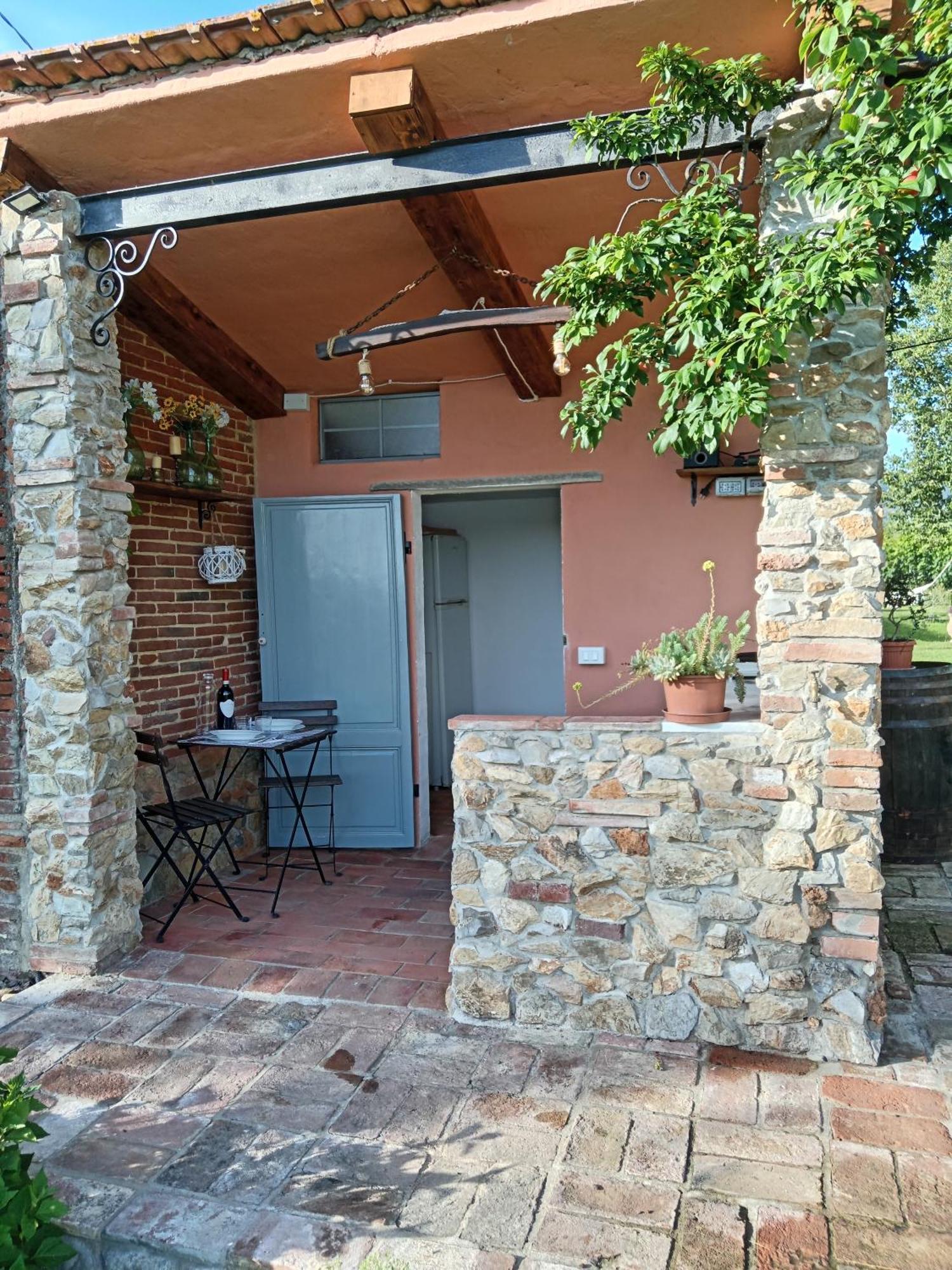 Casale - La Camera Di Leda Lamporecchio Exterior foto